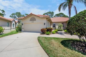 3412 E Chelmsford Ct #42, SARASOTA