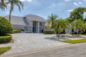 6702 DREWRYS BLUFF, BRADENTON, FL 34203 Sold 08/12/25