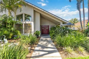 8142 MISTY OAKS BOULEVARD, SARASOTA, FL 34243 - MLS#MFRA4651022
