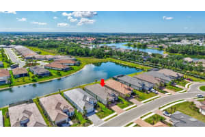 6203 GRANDVIEW HILL COURT, BRADENTON, FL 34203 - MLS#MFRA4651050