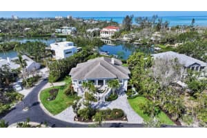 244 Cedar Park Cir, SARASOTA