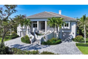 244 CEDAR PARK CIRCLE, SARASOTA, FL 34242 - MLS#MFRA4651055