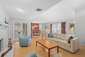 1308 WILLOW OAK CIRCLE, BRADENTON, FL 34209 Sold 07/25/25
