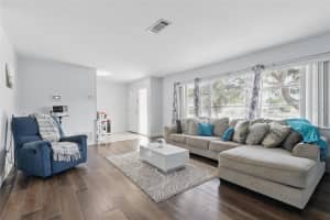 3941 PIN OAKS STREET, SARASOTA, FL 34232 Sold 06/16/25