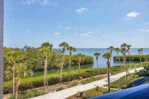 2120 HARBOURSIDE DRIVE, LONGBOAT KEY, FL 34228 Sold 07/07/25