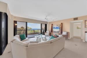2120 HARBOURSIDE DRIVE, LONGBOAT KEY, FL 34228 Sold 07/07/25