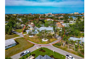 1722 HAZELWOOD STREET, SARASOTA, FL 34231 - MLS#MFRA4651116