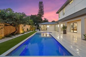 1559 BAY ROAD, SARASOTA, FL 34239 Sold 08/31/25