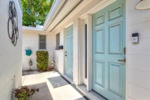 2435 TERRY LANE, SARASOTA, FL 34231 Sold 09/15/25