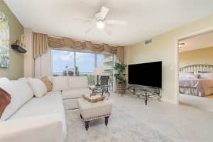 4 OCEANS WEST BOULEVARD, DAYTONA BEACH, FL 32118 Sold 07/17/25