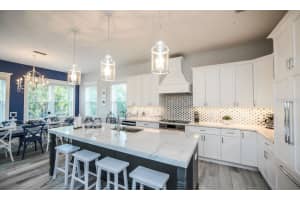 212 72ND, HOLMES BEACH, FL 34217 - MLS#MFRA4651200