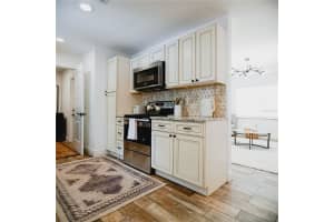 2300 STRATFORD DRIVE, SARASOTA, FL 34232 - MLS#MFRA4651269