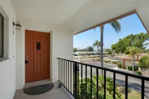 2415 BAYSHORE GARDENS PARKWAY, BRADENTON, FL 34207 - MLS#MFRA4651293