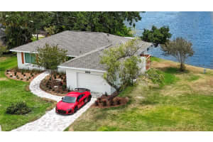 8808 44TH AVENUE DRIVE, BRADENTON, FL 34210 - MLS#MFRA4651334