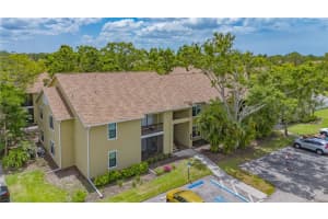 4009 Crockers Lake Blvd #22, SARASOTA