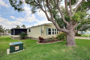 82 SPOONBILL LN, ELLENTON, FL 34222 Sold 06/13/25