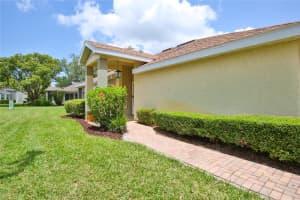 2407 NEW HAVEN CIRCLE, SUN CITY CENTER, FL 33573 - MLS#MFRA4651363