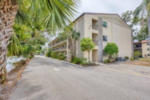 2280 Stickney Point Rd #420, SARASOTA