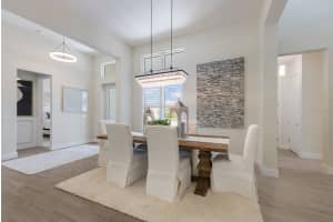 8133 GRANDE SHORES DRIVE, SARASOTA, FL 34240 Sold 07/03/25