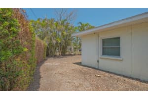 5522 CALLE DEL VERANO, SARASOTA, FL 34242 Sold 07/11/25