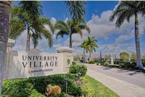 2945 TRUSTEE AVENUE, SARASOTA, FL 34243 - MLS#MFRA4651551