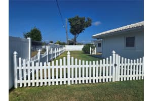 3105 GULFGATE DRIVE, SARASOTA, FL 34231 - MLS#MFRA4651574
