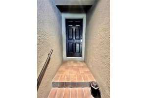 9622 BAY GROVE LANE, TAMPA, FL 33615 - MLS#MFRA4651670