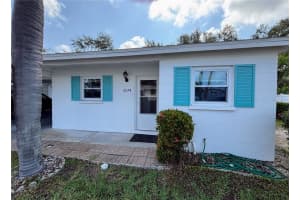 6074 Arlene Way #5, BRADENTON
