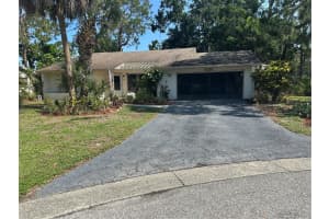 2181 Pine Gardens Trl, SARASOTA