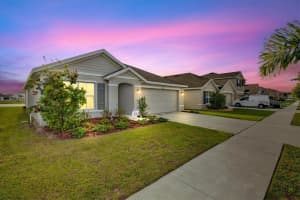 16746 PARKER RIVER STREET, WIMAUMA, FL 33598 - MLS#MFRA4651744