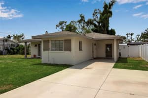 417 20TH AVENUE, PALMETTO, FL 34221 Sold 08/18/25
