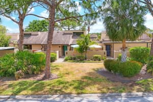 5273 MYRTLE #37, SARASOTA, FL 34235 Sold 07/30/25