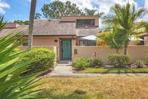 5273 MYRTLE #37, SARASOTA, FL 34235 Sold 07/30/25