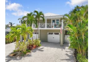 229 HARBOR DRIVE, HOLMES BEACH, FL 34217 Sold 09/03/25