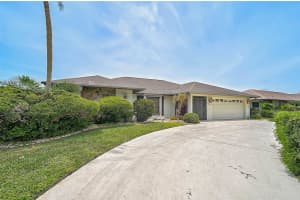 1227 WATERSIDE LANE, VENICE, FL 34285 Sold 06/30/25