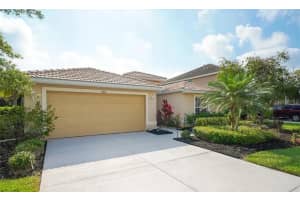 8950 STONE HARBOUR LOOP, BRADENTON, FL 34212 - MLS#MFRA4651875
