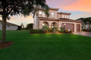 13706 AMERICAN PRAIRIE PLACE, LAKEWOOD RANCH, FL 34211 - MLS#MFRA4651887