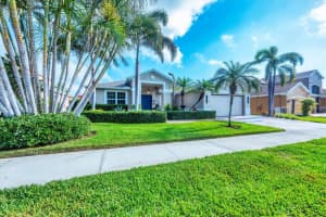 5320 LAYTON DRIVE, VENICE, FL 34293 Sold 06/18/25