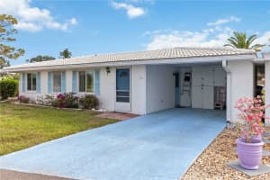 577 CIRCLEWOOD DRIVE, VENICE, FL 34293 - MLS#MFRA4651903