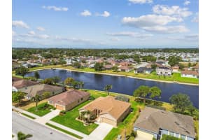 327 64TH AVENUE CIRCLE, BRADENTON, FL 34203 Sold 07/15/25