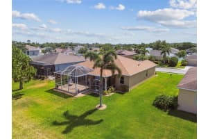 327 64TH AVENUE CIRCLE, BRADENTON, FL 34203 Sold 07/15/25