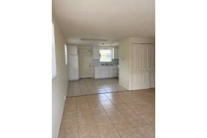 2746 AUSTIN STREET, SARASOTA, FL 34231 - MLS#MFRA4651927