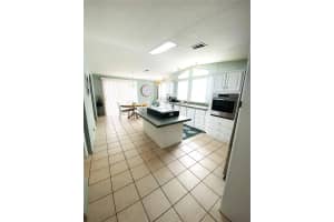 6626 DAKOTA STREET, BRADENTON, FL 34207 Sold 07/10/25