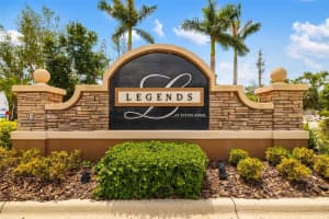 370 LONDONDERRY DRIVE, SARASOTA, FL 34240 Sold 06/27/25