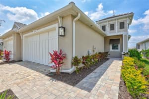 251 Okeeffe Cir, BRADENTON