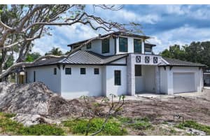 2485 MILMAR DRIVE, SARASOTA, FL 34237 - MLS#MFRA4652094