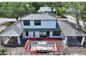 2485 MILMAR DRIVE, SARASOTA, FL 34237 - MLS#MFRA4652094