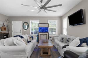 12520 SHIMMERING OAK CIRCLE, VENICE, FL 34293 - MLS#MFRA4652119