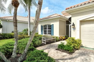 7124 RUE DE PALISADES #21, SARASOTA, FL 34238 Sold 08/07/25