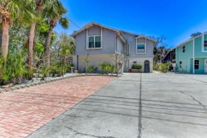 5385 AVENIDA DEL MARE, SARASOTA, FL 34242 - MLS#MFRA4652128